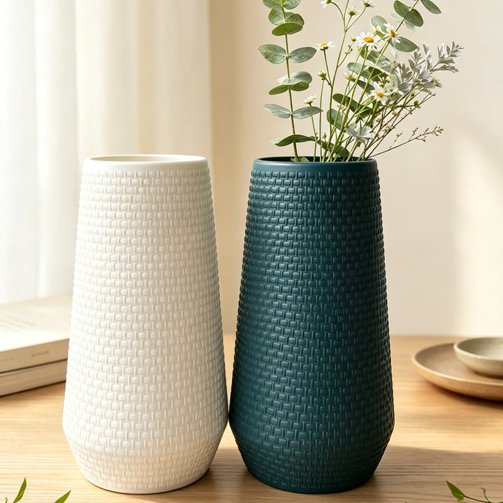 Texturierte moderne Vase Karnz