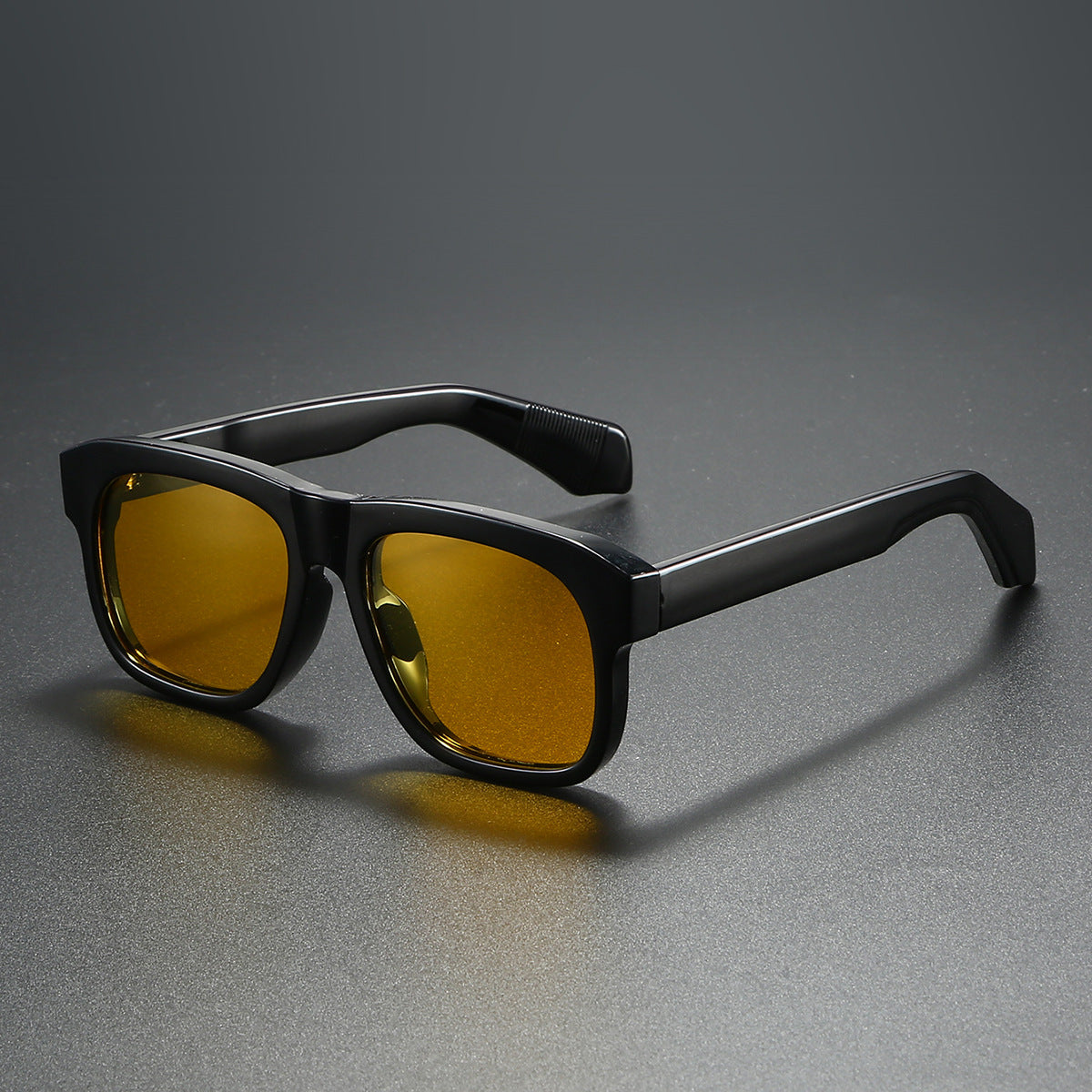 Damen moderne Sonnenbrille mit ergonomischem Design und hochwertigem UV-Schutz Karnz