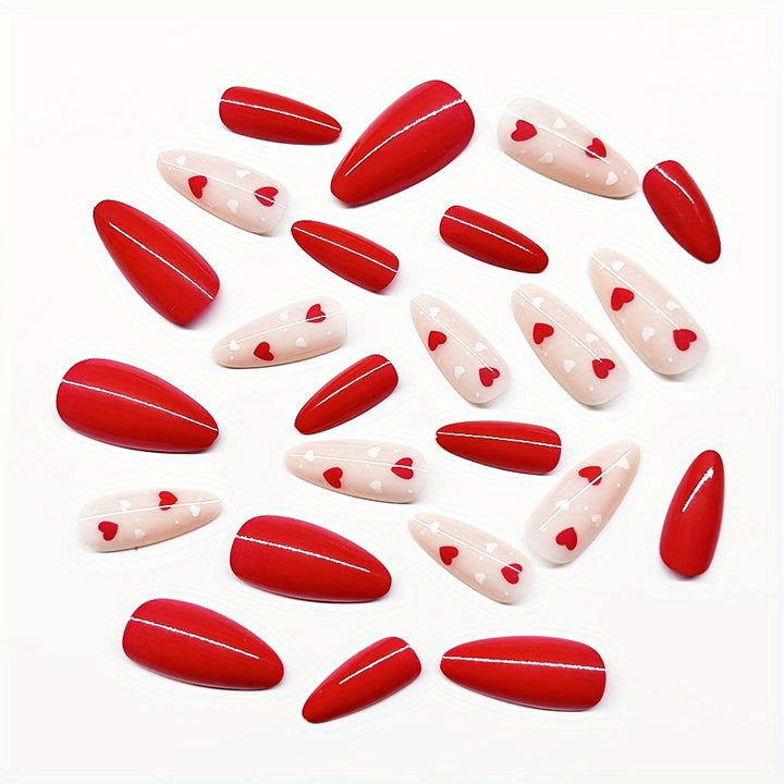 Romantische Herz-Nagelkunst Karnz