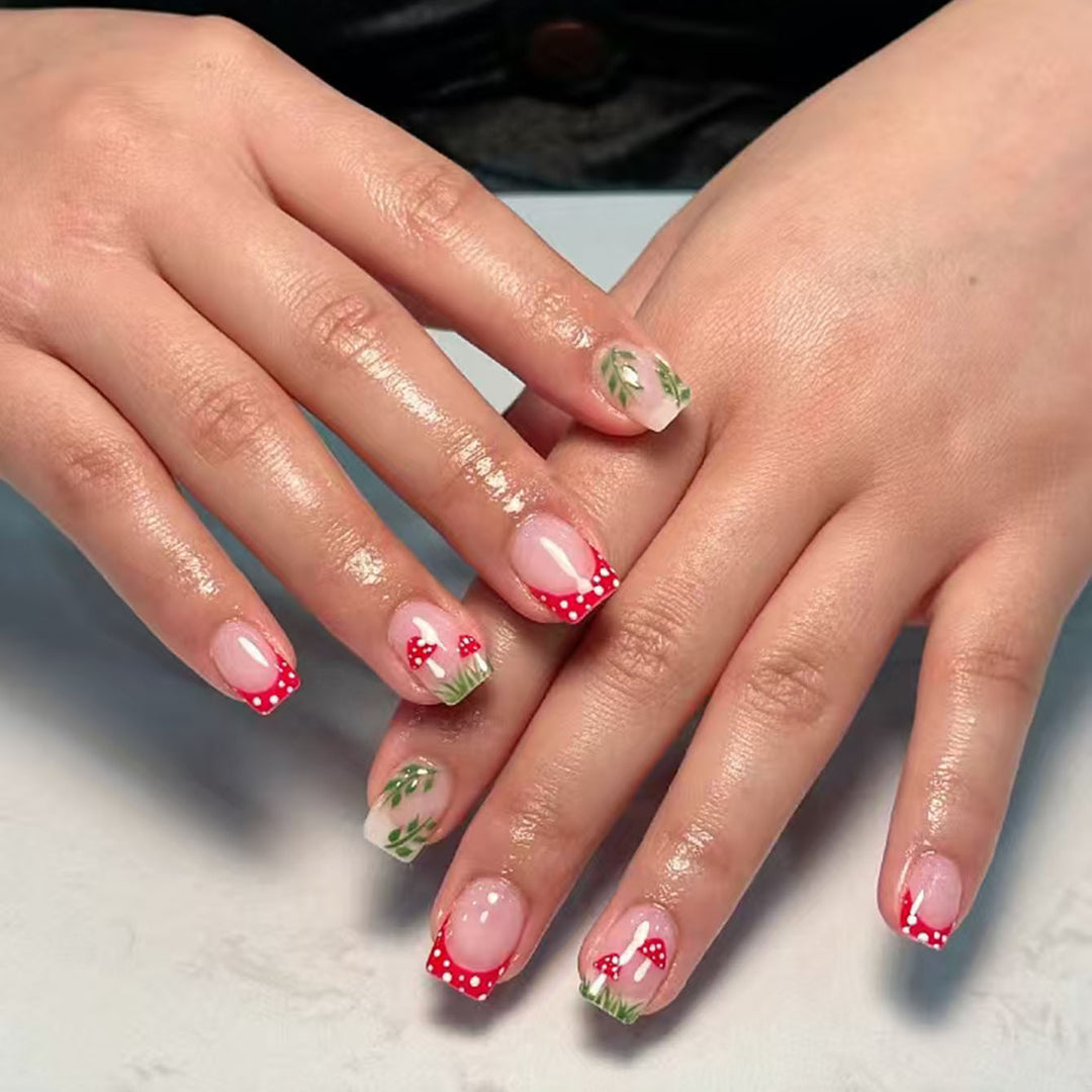 Dekorative Kirschblüten Nagelkunst
