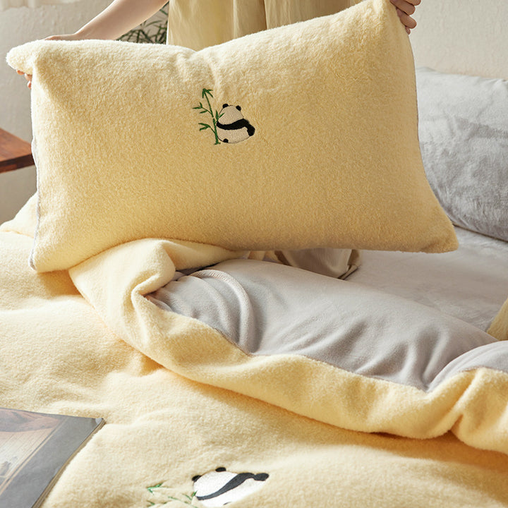 Bettwäsche-Set mit gesticktem Panda- und Bambusmotiv
