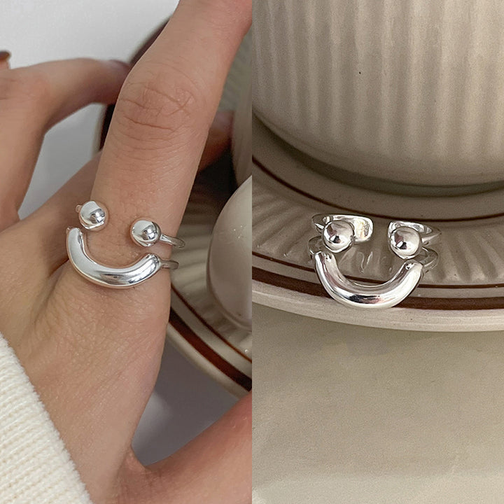 Verstellbarer Silberner Blumenmuster Ring Karnz