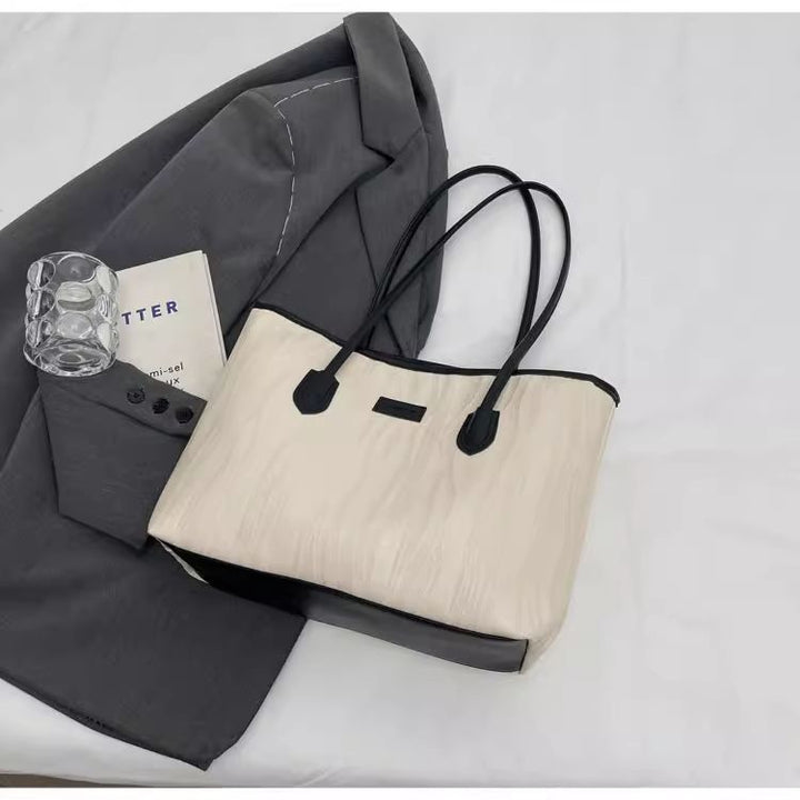 Schlanke Moderne tote Bag Karnz