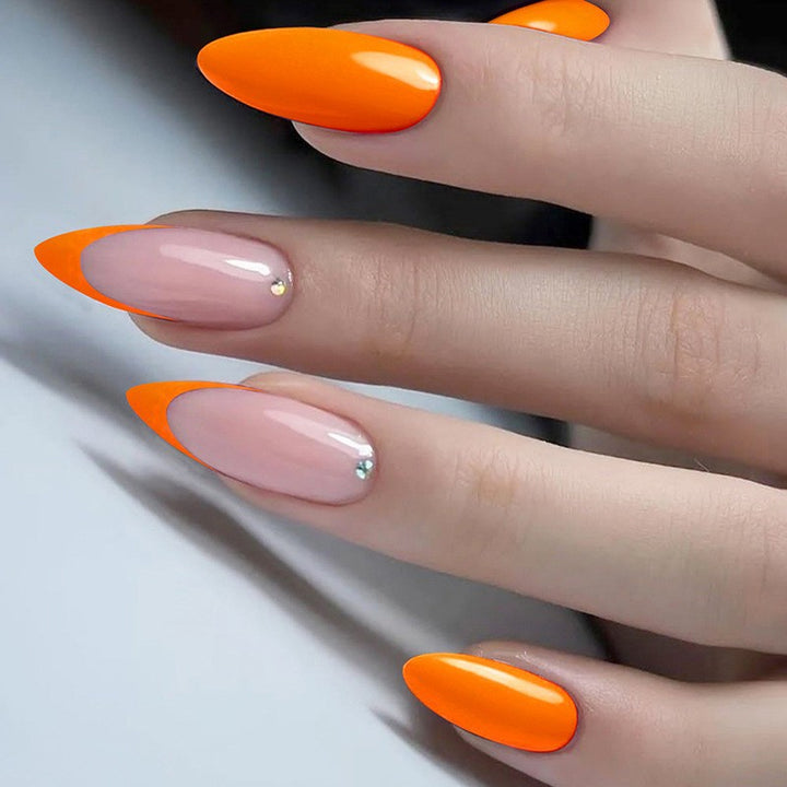Elegantes Press-On-Nagel-Set mit gemischten Designs Karnz