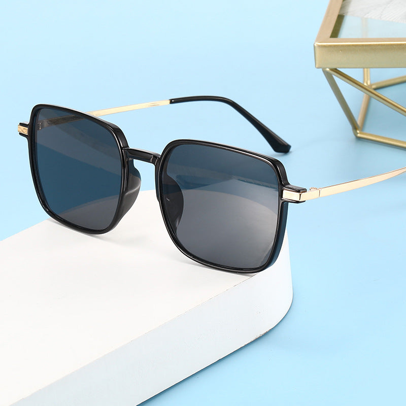 Damen modische oversized Sonnenbrille mit exklusiven Metall-Details Karnz
