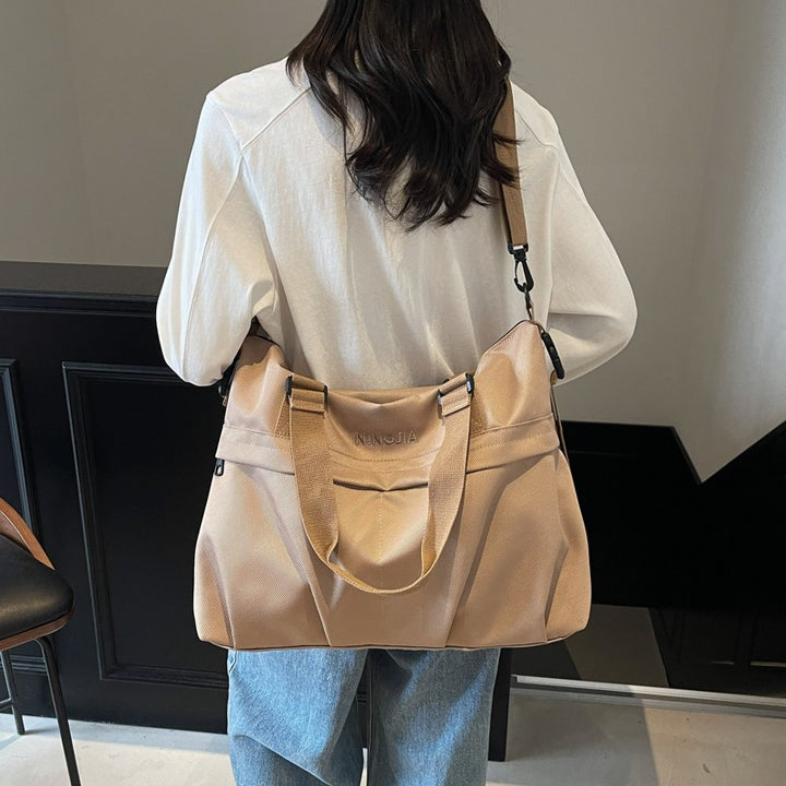 Stylische Multi-Funktions-Wochenendtasche