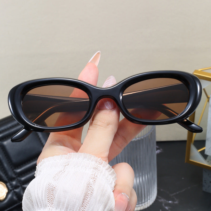 Damen modische Sonnenbrille mit ovalem Design und UV-Schutz Karnz