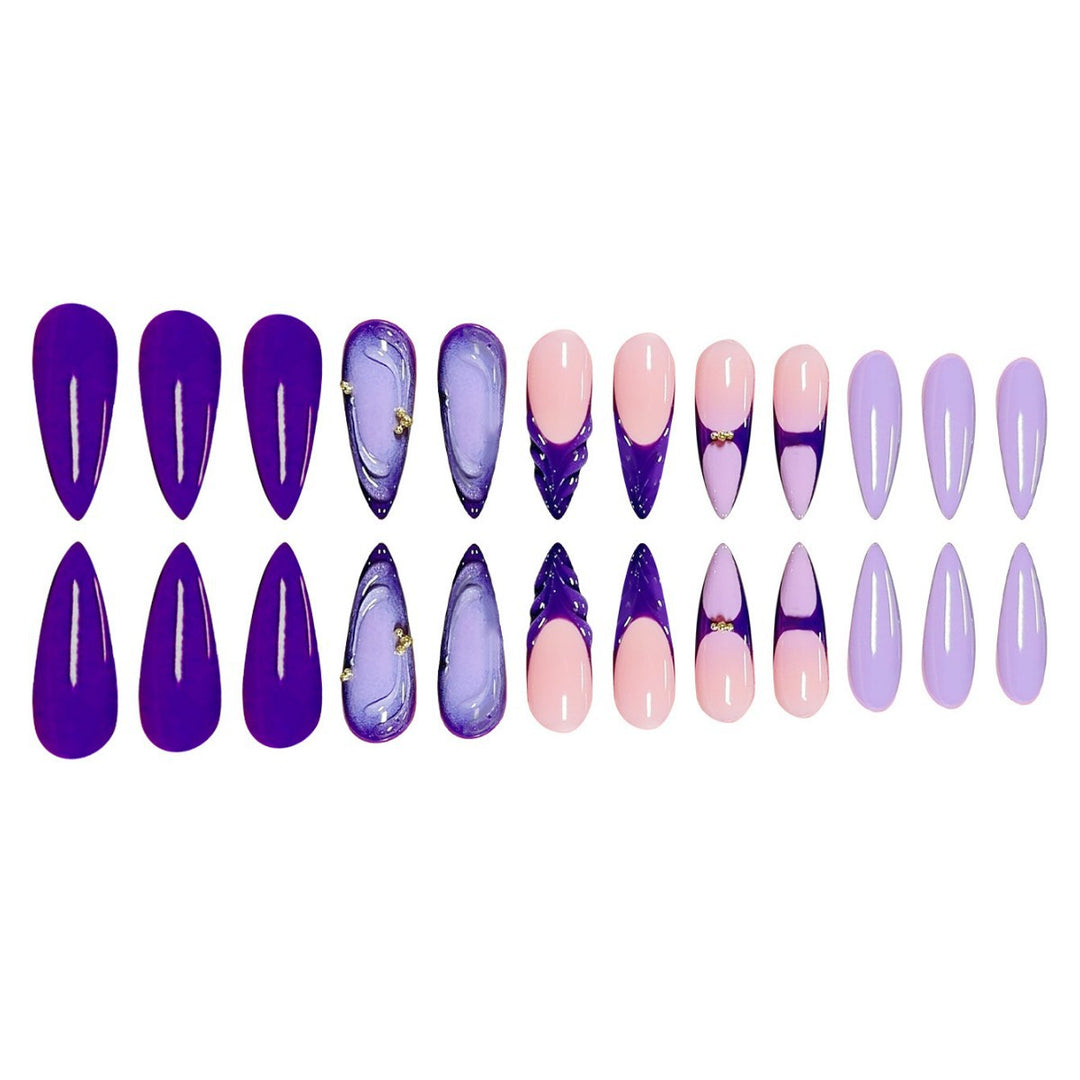 Stylisches Stiletto Press-On Nagelset Karnz