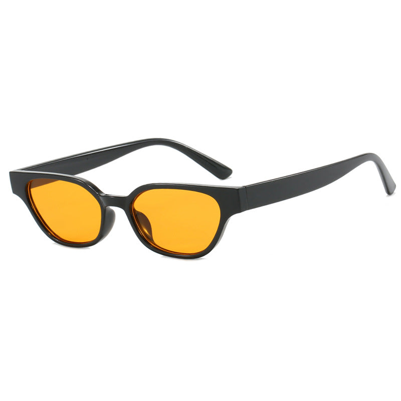 Damen modische Sonnenbrille mit geschwungenem Rahmen und braunen Gläsern Karnz