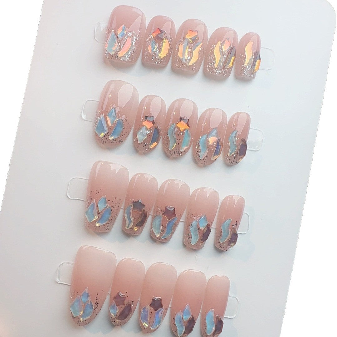 Elegantes mit Kristallen verziertes Press-On-Nagel-Set Karnz