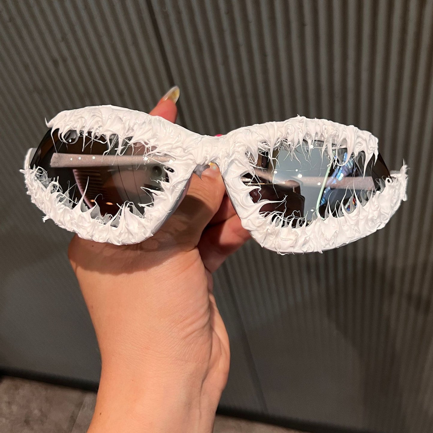 Damen avantgardistische Sonnenbrille Karnz