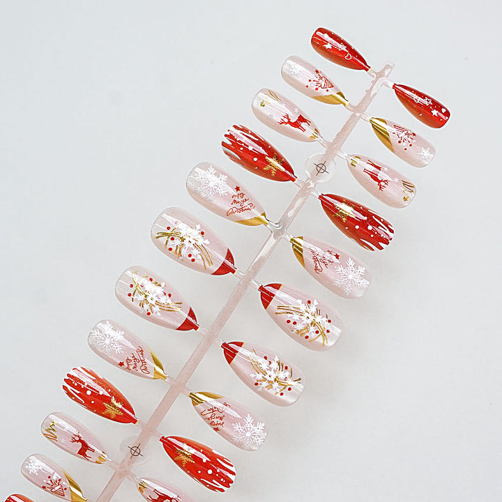 Festliches Künstlerisches Press-On Nageldesign Karnz