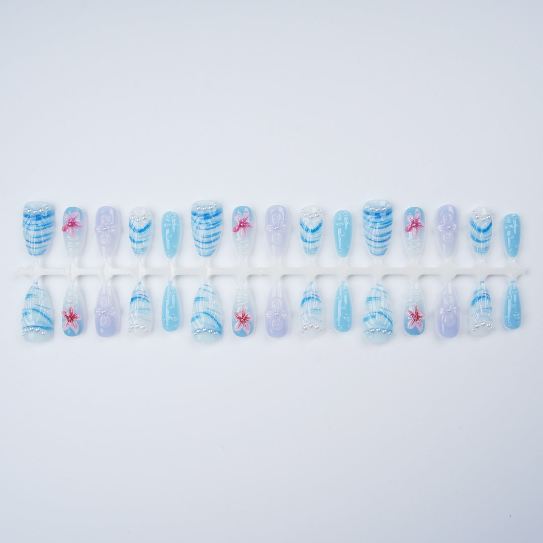Trendiges Nageldesign Set Karnz
