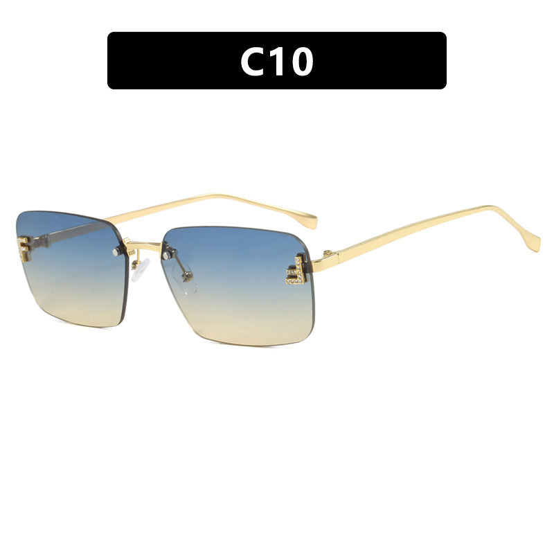 Damen quadratische Sonnenbrille mit elegantem goldenen Rahmen und stylishen Gläsern Karnz