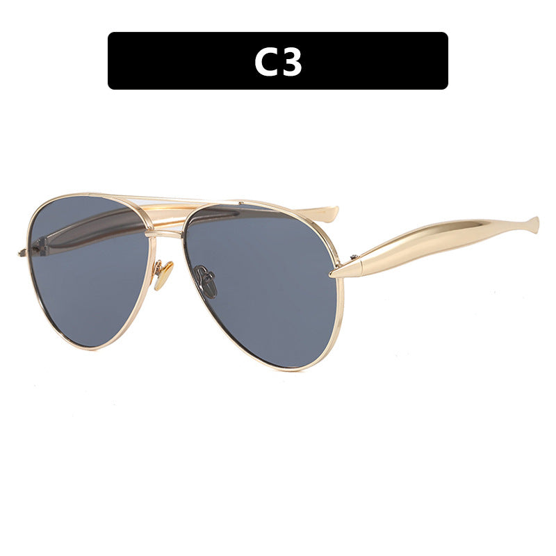 Damen Piloten-Sonnenbrille mit eleganten Akzenten und schützendem UV-Filter Karnz