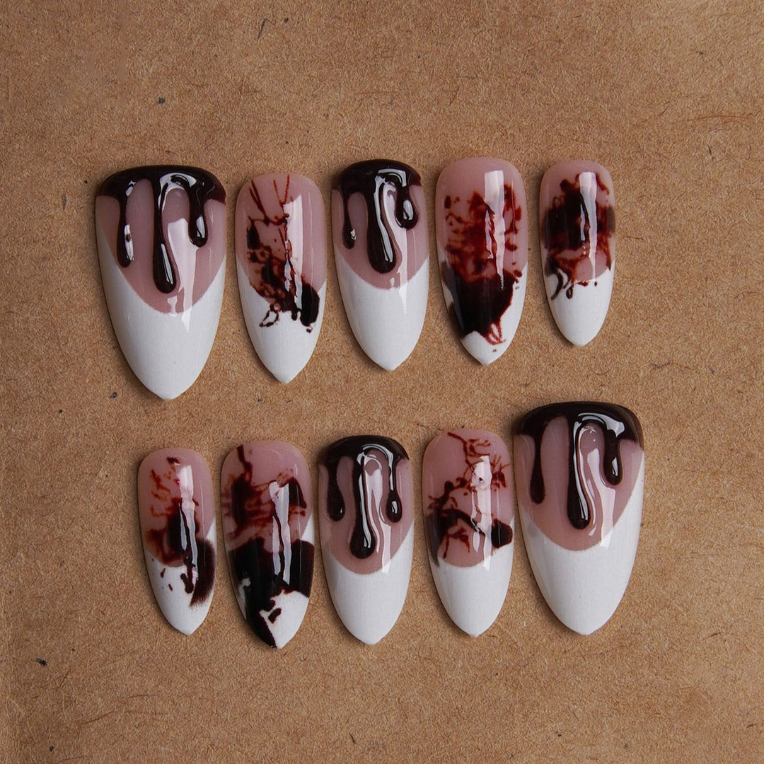 Glamouröse Kunstnagelkollektion Karnz