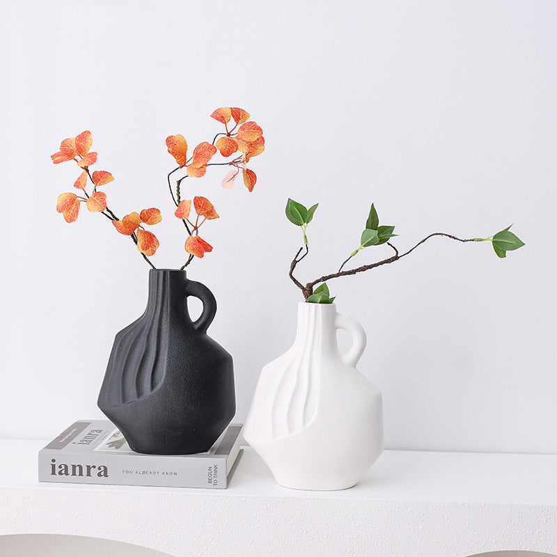 Moderne geometrische dekorative Vase