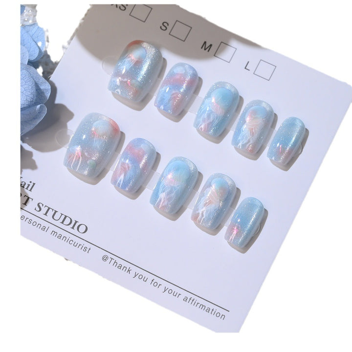 Elegantes Press-On Nagelkunst-Set Karnz
