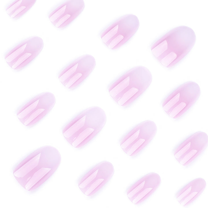 Elegante Nagelkunst mit Ombre-Effekt Karnz
