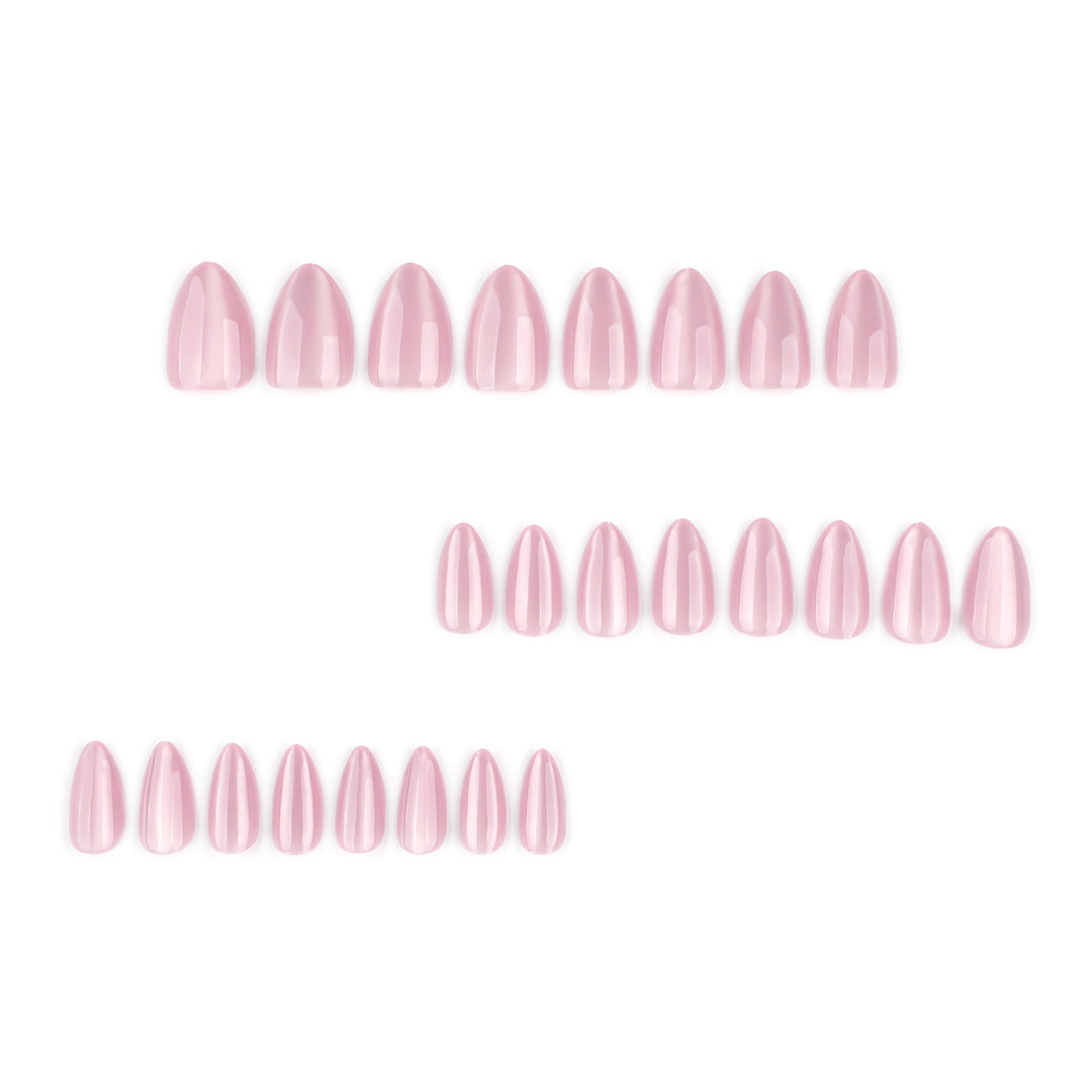 Kunstvolle Stiletto-Nagelkunst Karnz