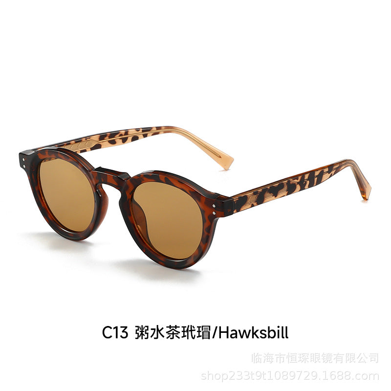 Damen Sonnenbrille im modernen und einzigartigen Design Karnz