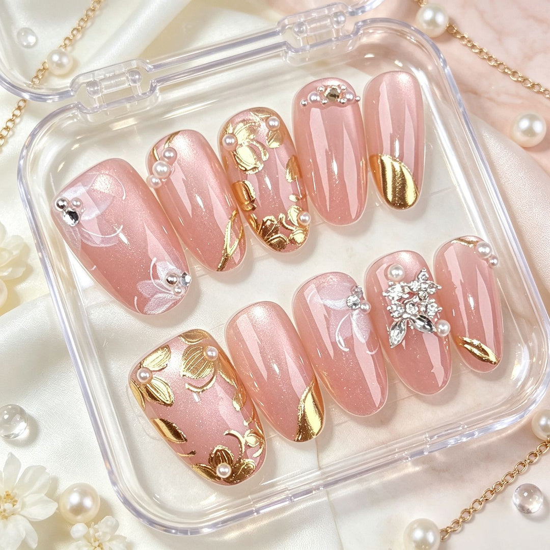 Kunstnagelset Karnz