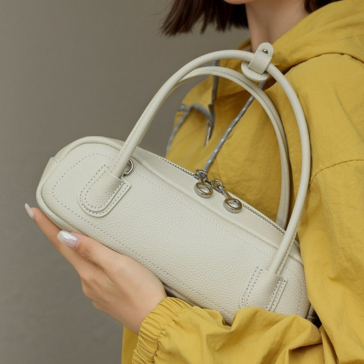 Mini gepunktete Top-Handle Kuppeltasche mit doppeltem Reißverschlussverschluss