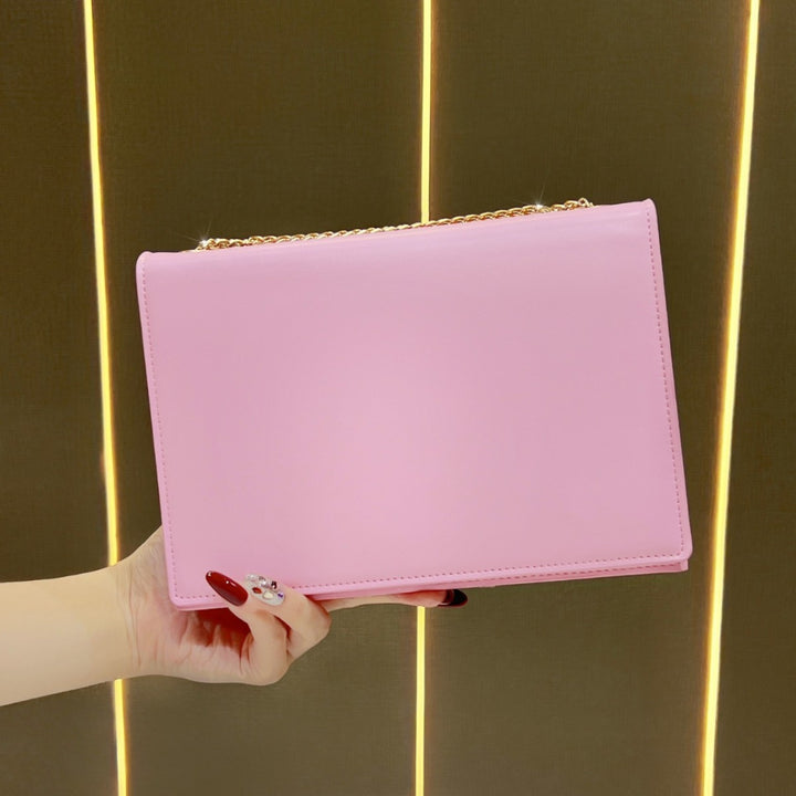 Minimalistische Umschlag-Clutch