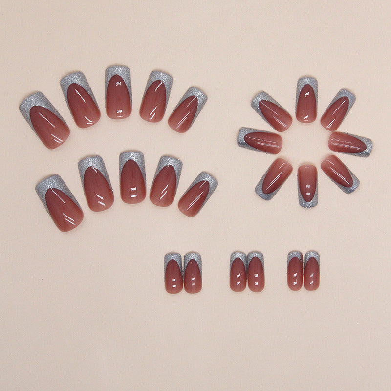 Glitzernde Französische Spitze Nagelkunst Karnz