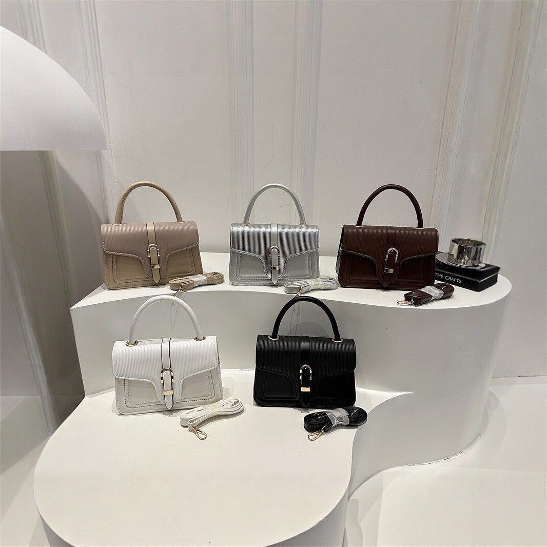 Strukturierte Handtasche