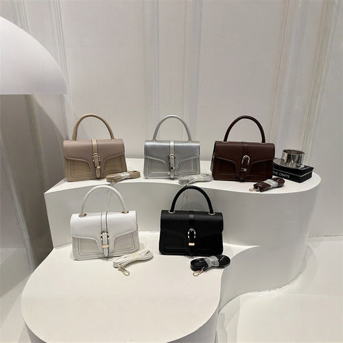 Strukturierte Handtasche