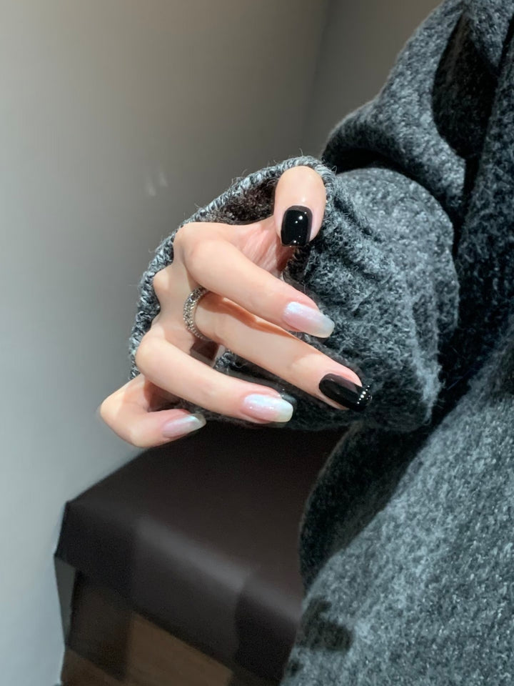 Fashion Forward Press-On Nail Set