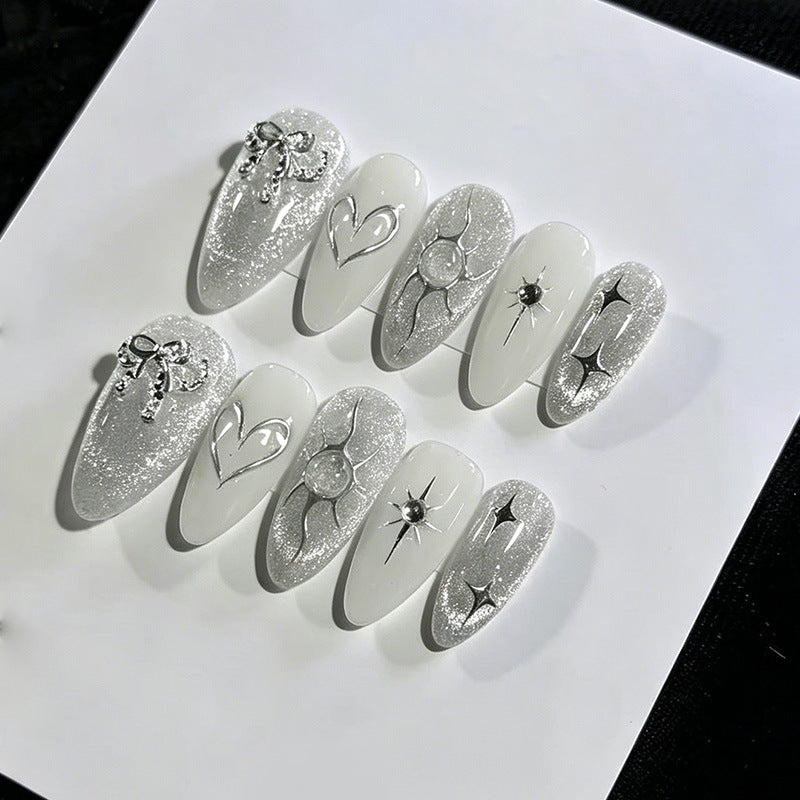 Glitzerndes dekoratives Press-On-Nagelset Karnz