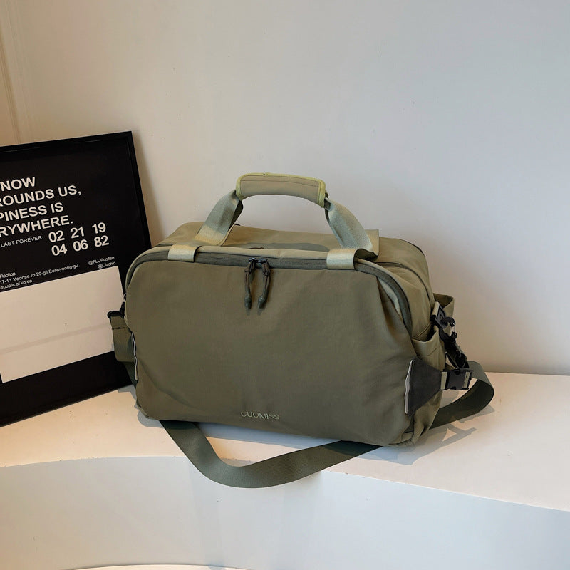 Vielseitige Reisetasche mit mehreren Taschen