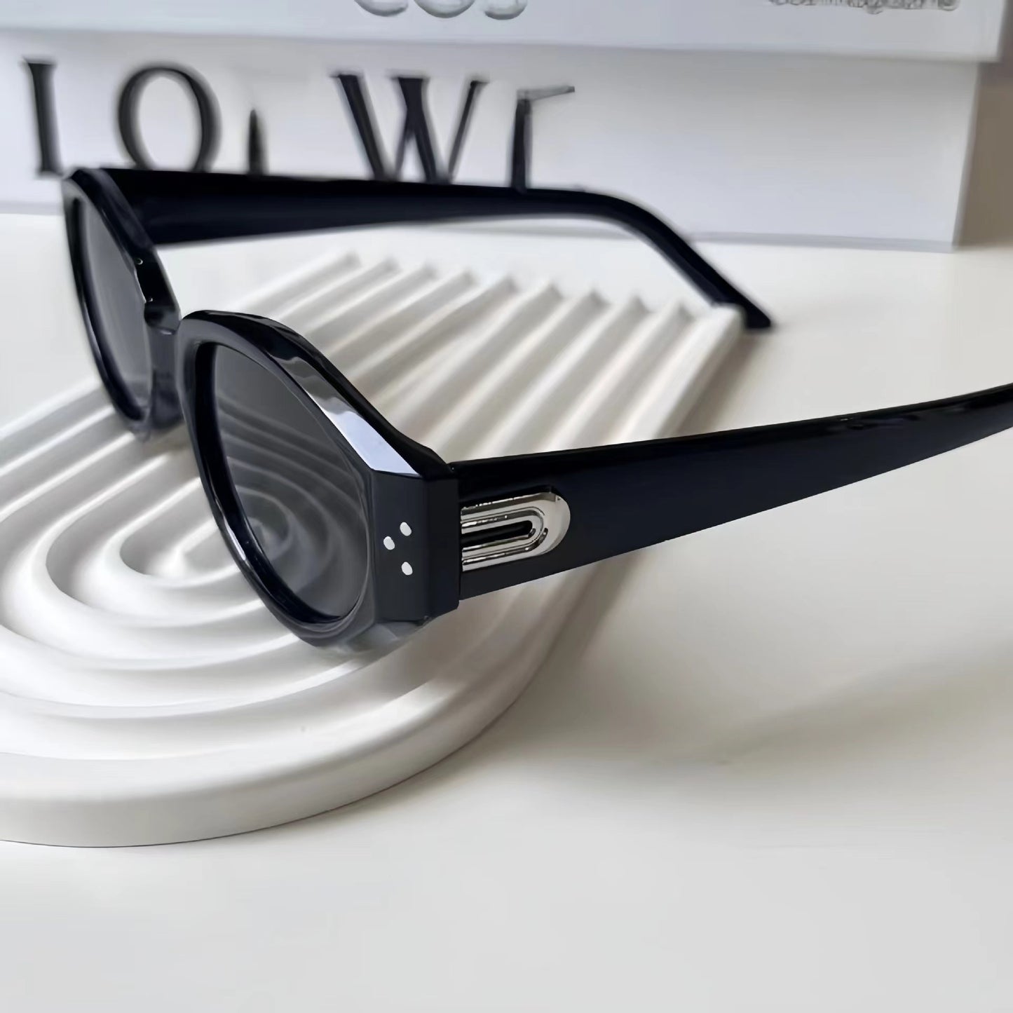 Damen modische Retro-Sonnenbrille im Cat Eye Stil Karnz