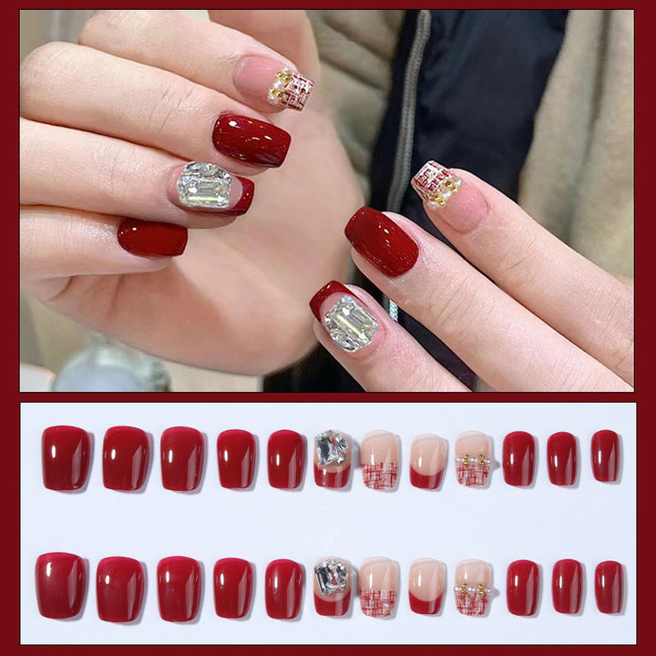 Elegante Nagelpflege Karnz