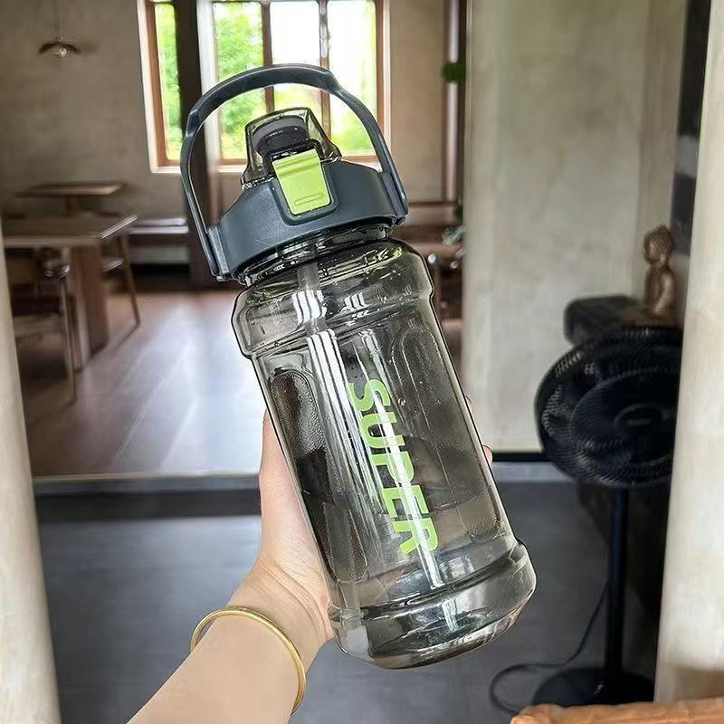 Unisex Trinkflasche Karnz
