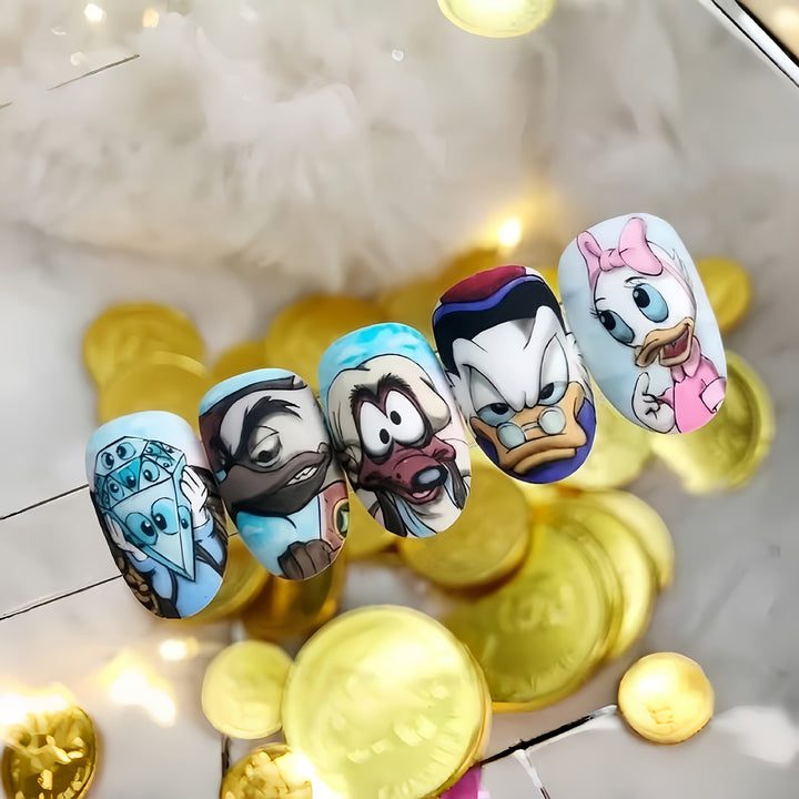 Premium Nagelkunst mit Disney Charakteren Karnz