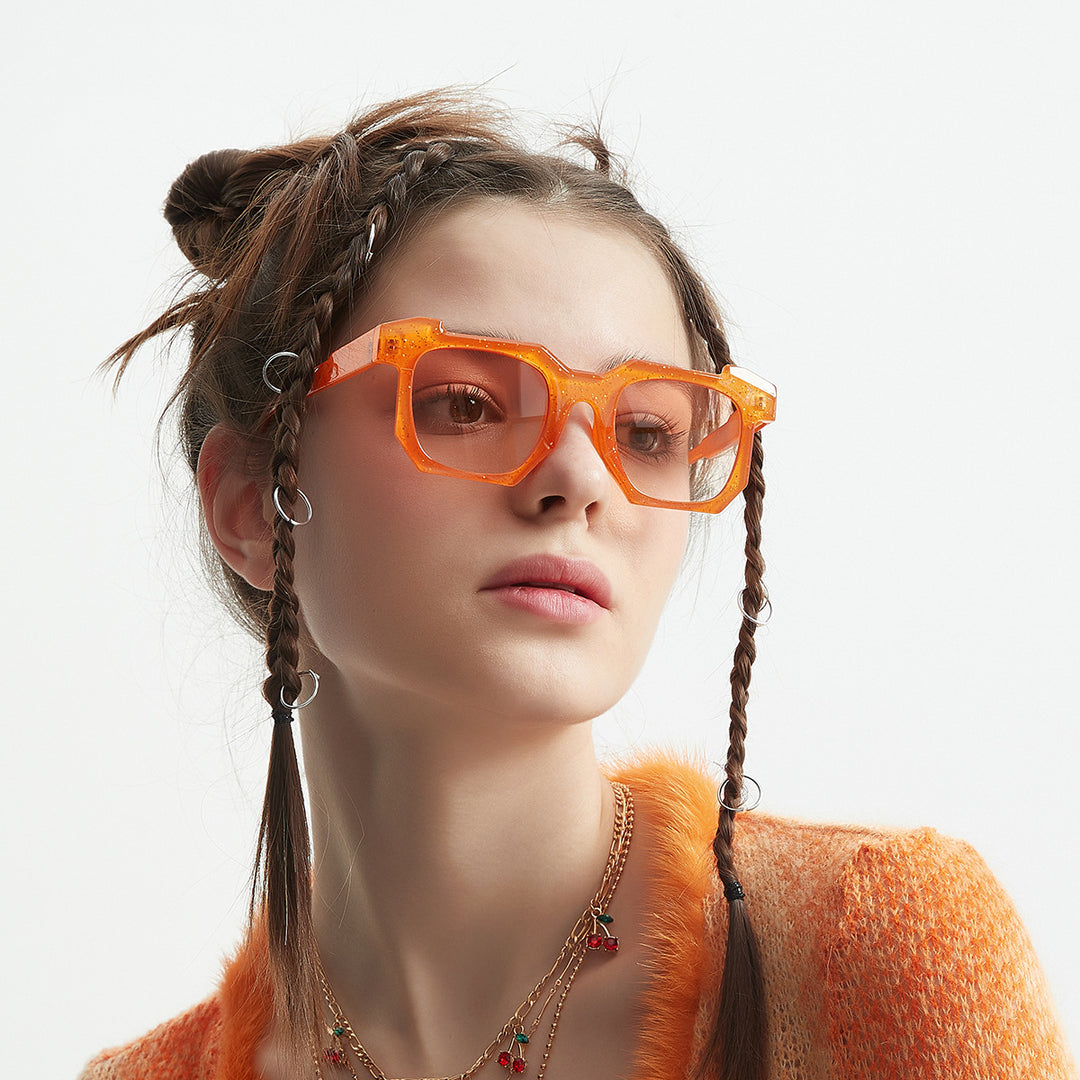 Damen modische transparente Sonnenbrille mit stilvollen Verlaufsgläsern Karnz
