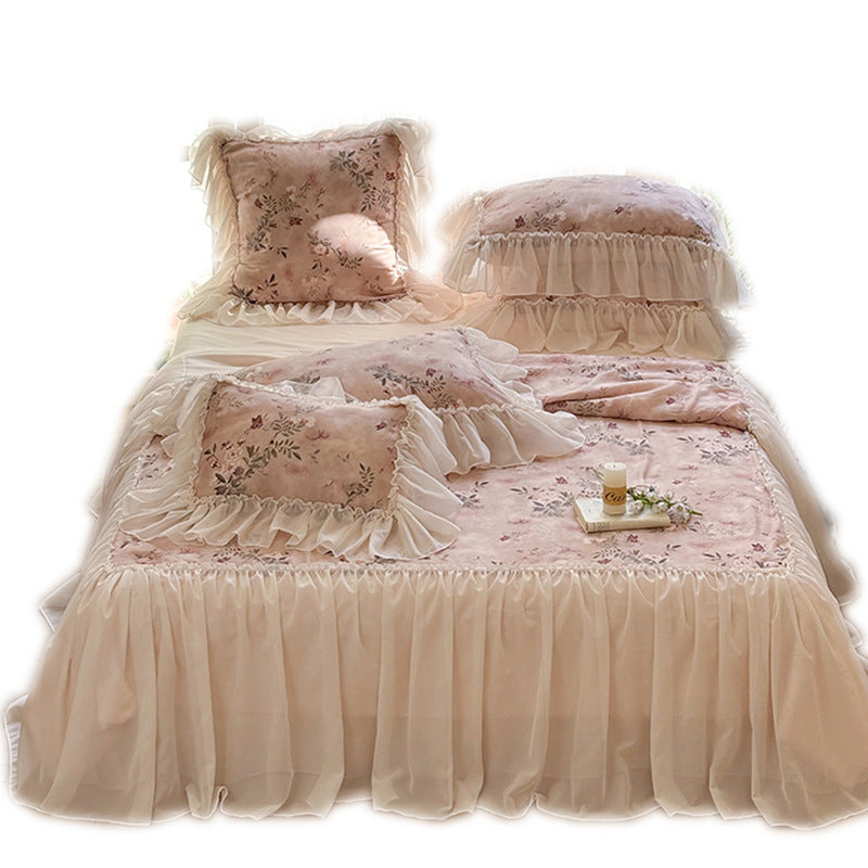 Luxuriöse Rüschen-Bettwäschegarnitur aus Baumwollmischgewebe mit Vintage-Blumenprint und dekorativem Bettrock