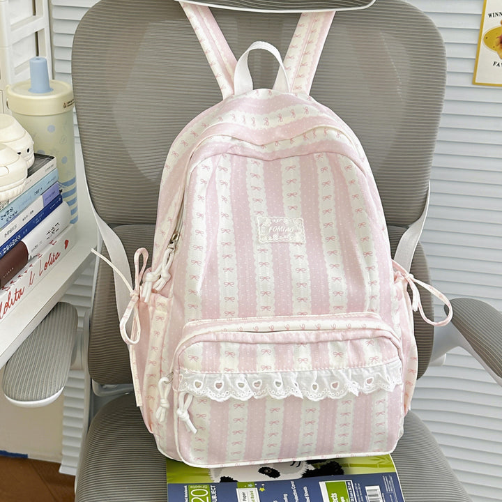 Stylischer floral gestickter Rucksack
