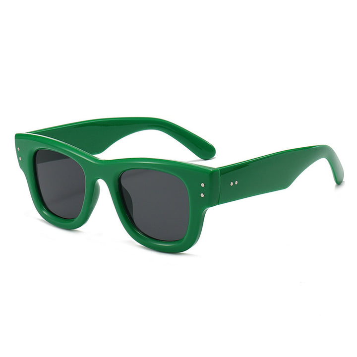 Retro-inspirierte auffällige Rahmen-Sonnenbrille Karnz