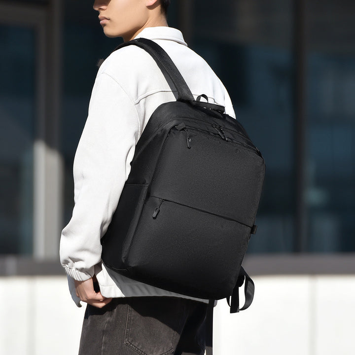 Sleek Multi-Compartment Backpack Karnz