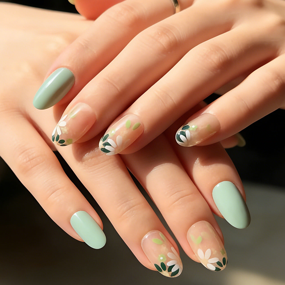 Press-On Floral Nail Art Set Karnz