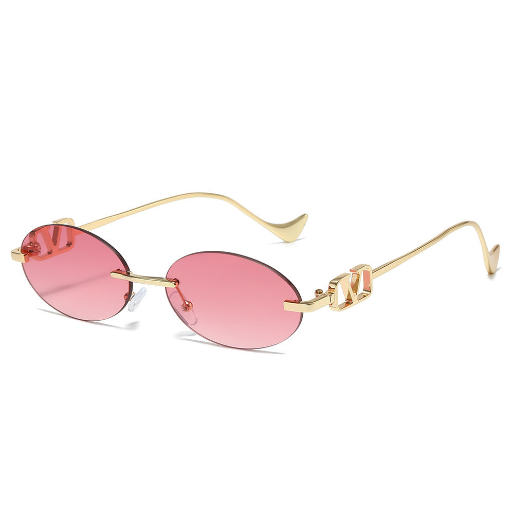 Stylische ovale Sonnenbrille mit dekorativen Akzenten Karnz