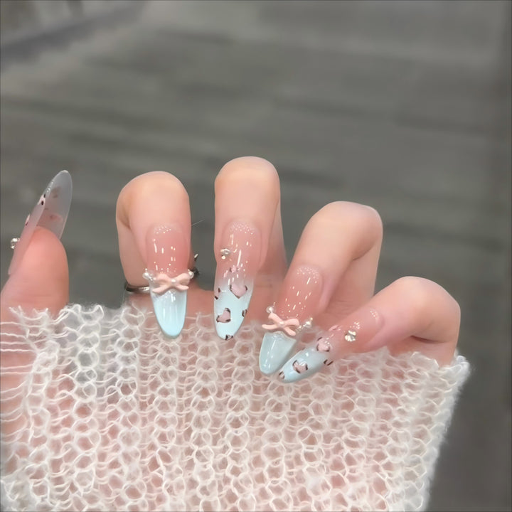 Künstlerische dekorative Press-On-Nagelspitzen Karnz