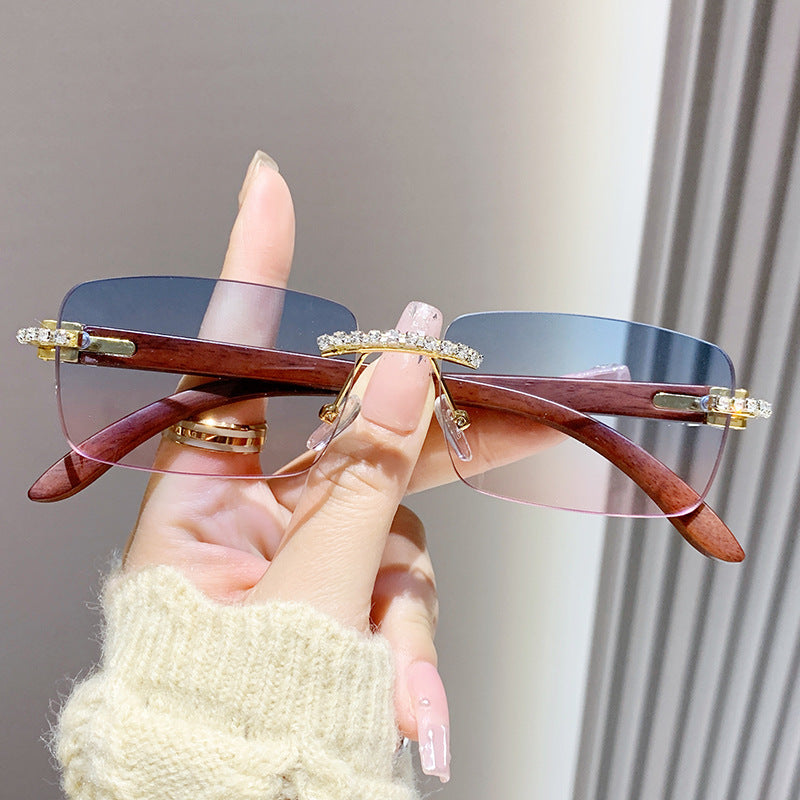 Damen elegante Sonnenbrille mit einzigartigem Rahmen Karnz