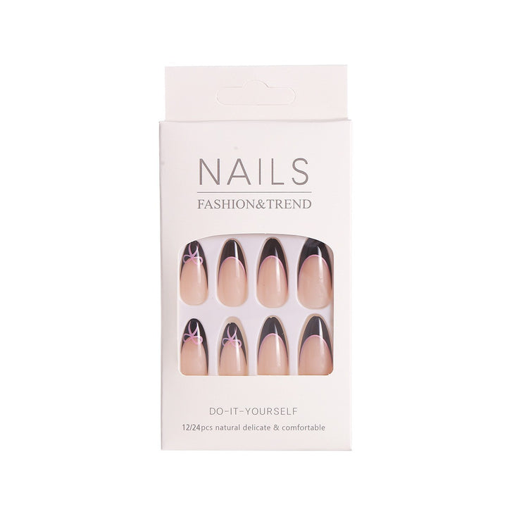 Stylisches DIY Press-On-Nagelkunst-Set Karnz