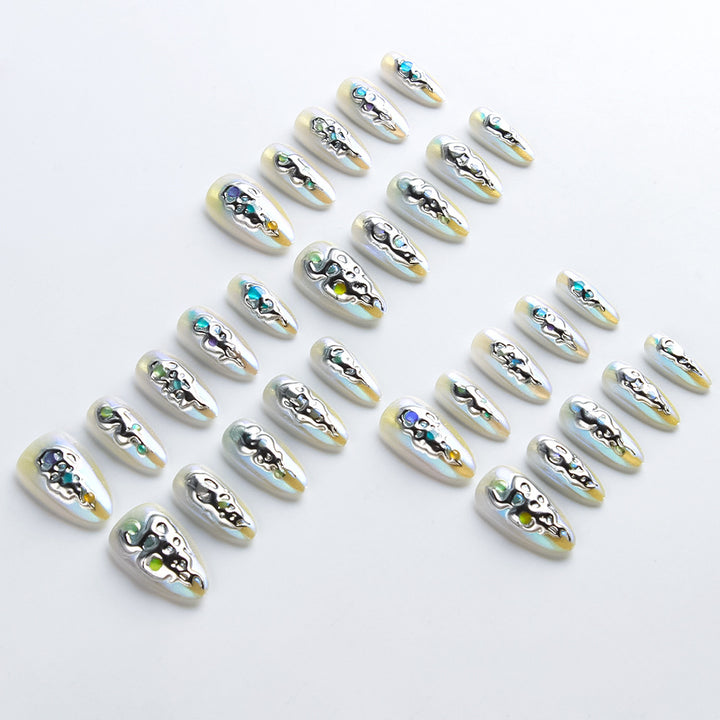 Dekoratives Press-On Nagelset Karnz