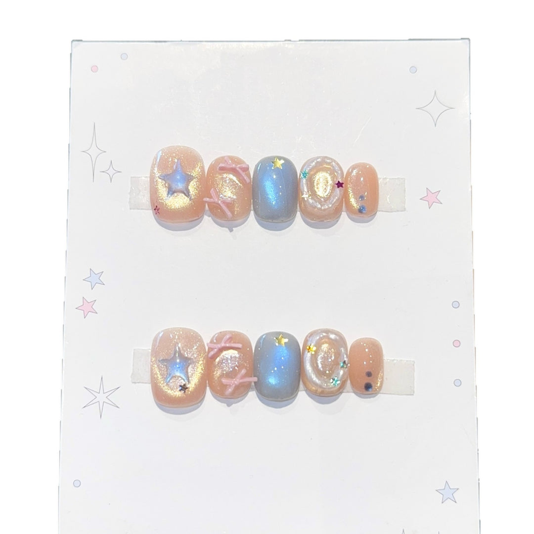 Kunstnagelset mit Funkelnden Sternen- und Glitzermotiven Karnz